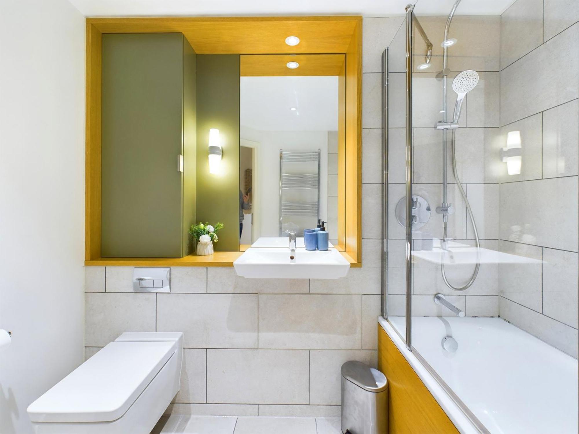Apartment Wild Roses Serviced - Canning Town London