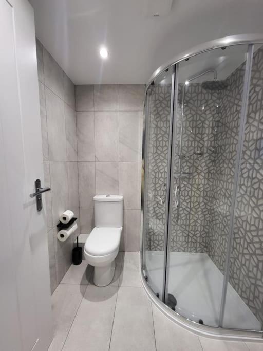 Cosy Four Bedroom London