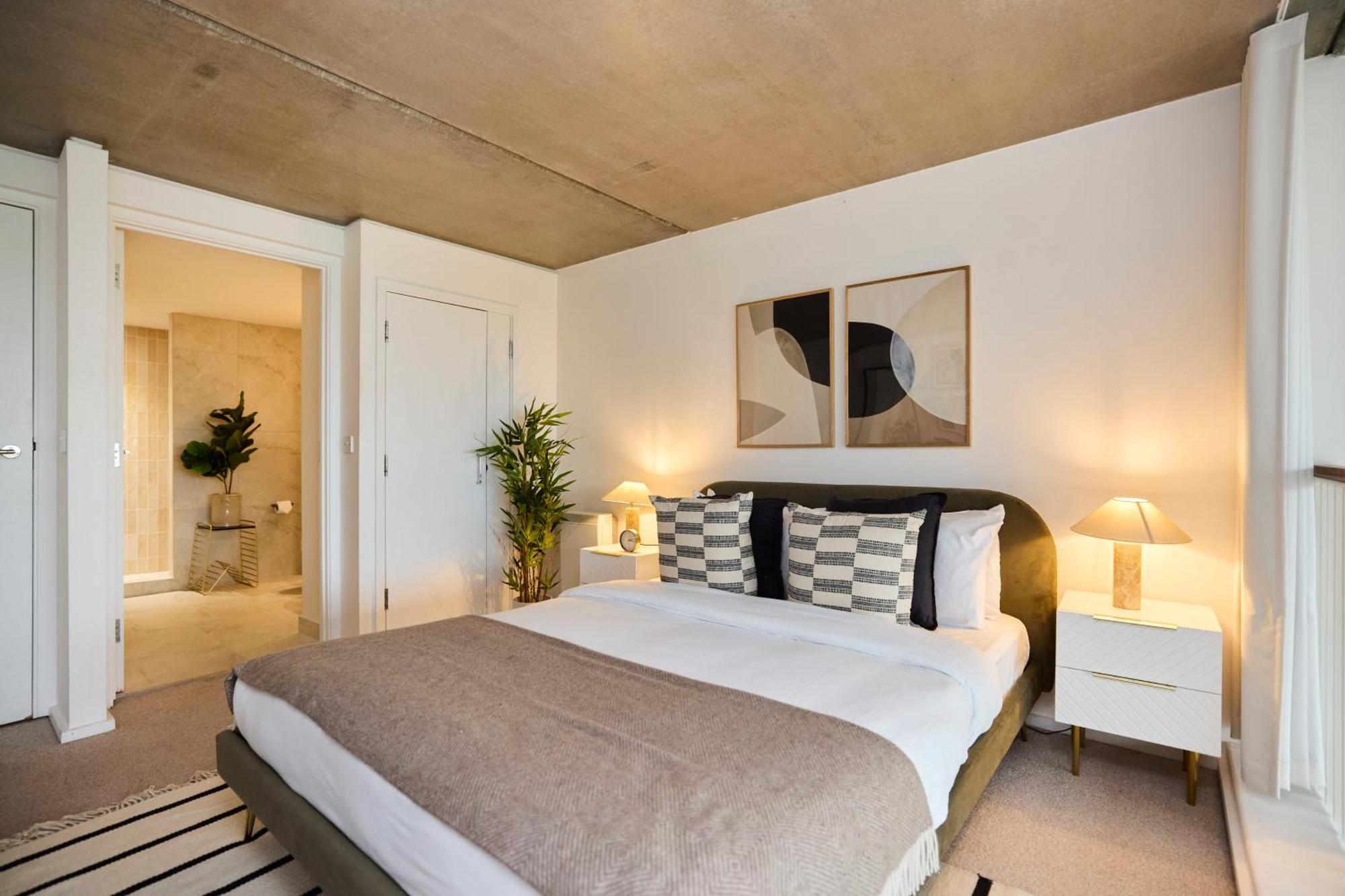 Apartment The Wenlock Arms - Inviting 1bdr Flat With Study And Balcony *