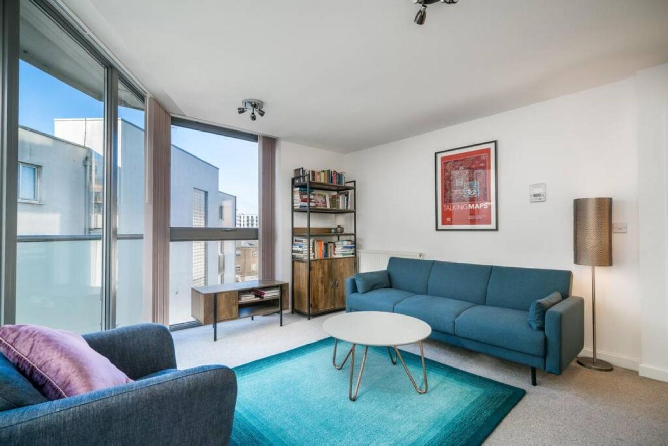 Charming Flat Near Canary Wharf * London