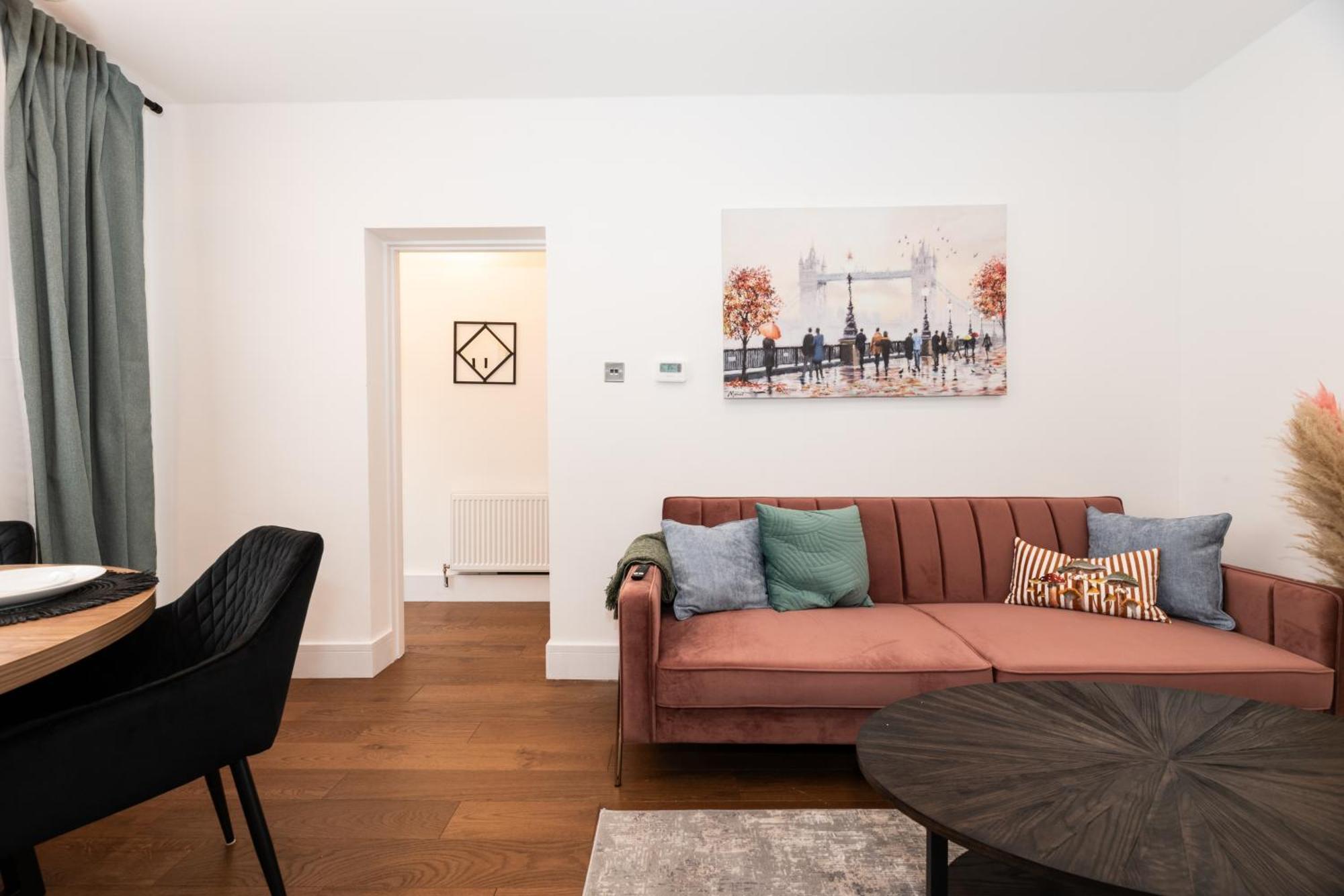 Stylish & Elegant 2-br Flat In Greenwich Appartement