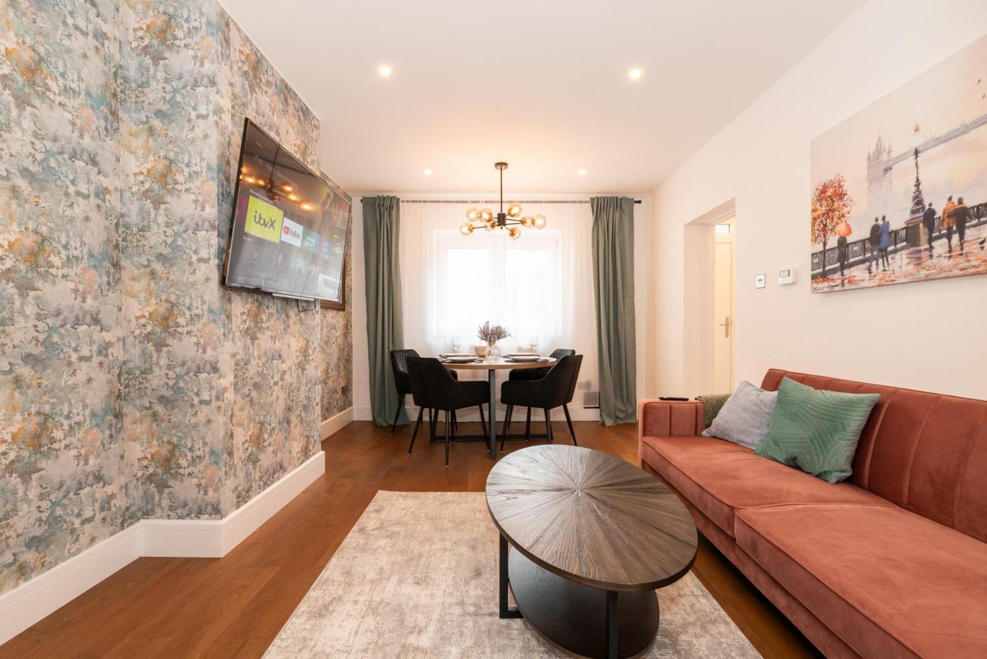 Stylish & Elegant 2-br Flat In Greenwich * Londen