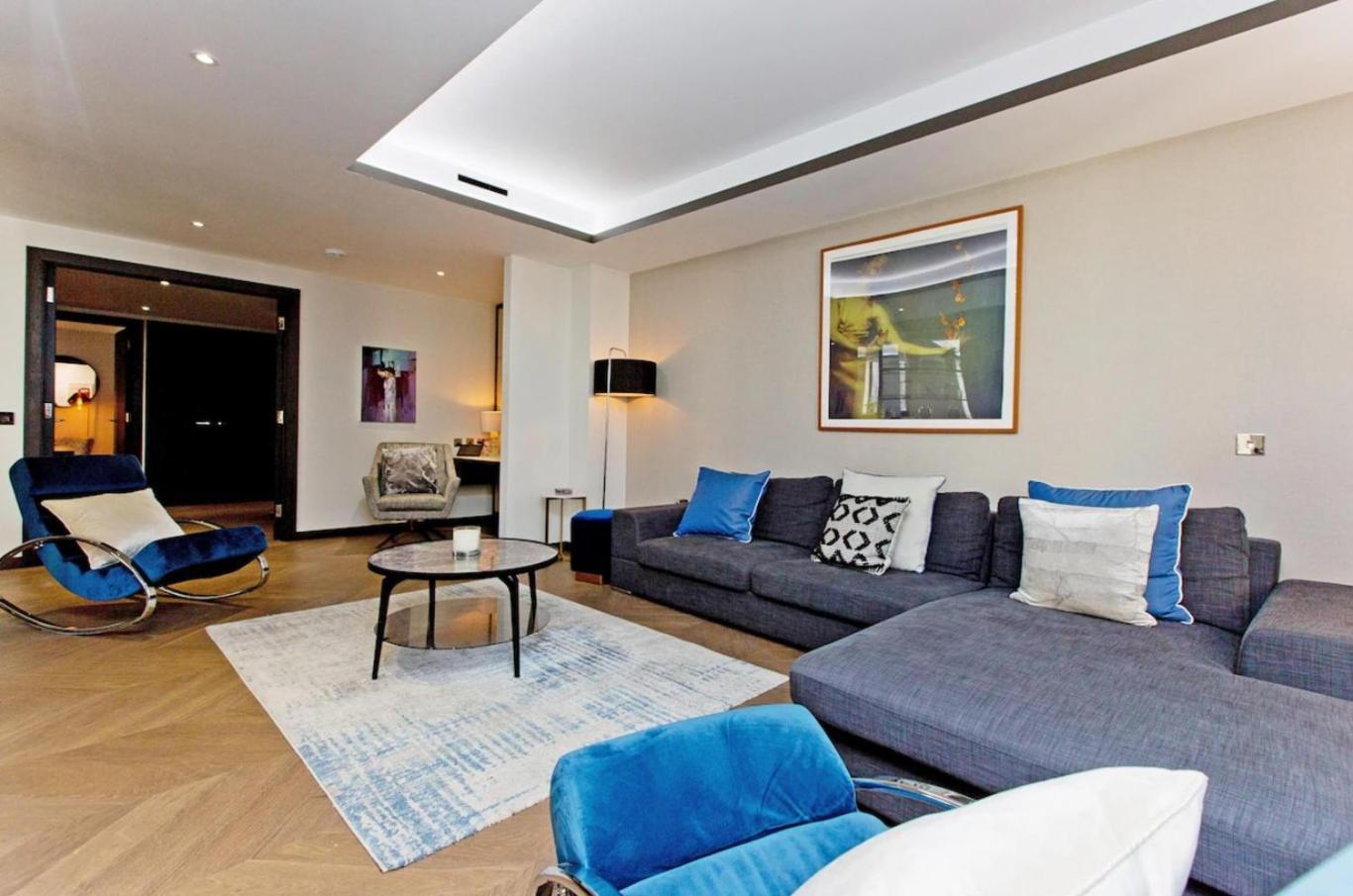 Apartment Living 3 Bedroom London