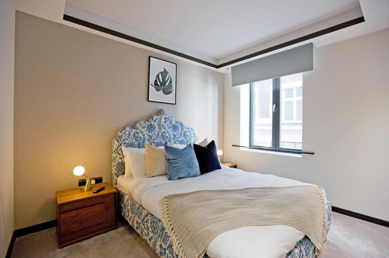 Apartment Living 3 Bedroom *