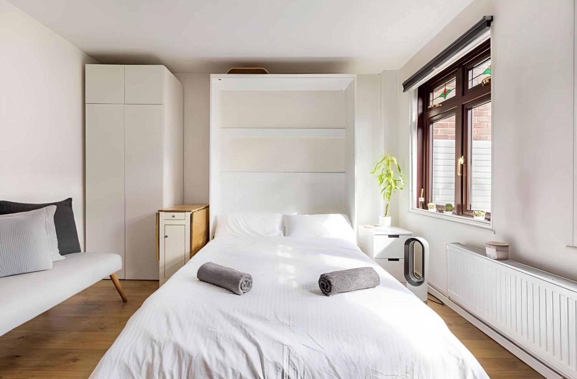 Modern With Bathroom & Garden In A Shared House - No Kitchen * Londres
