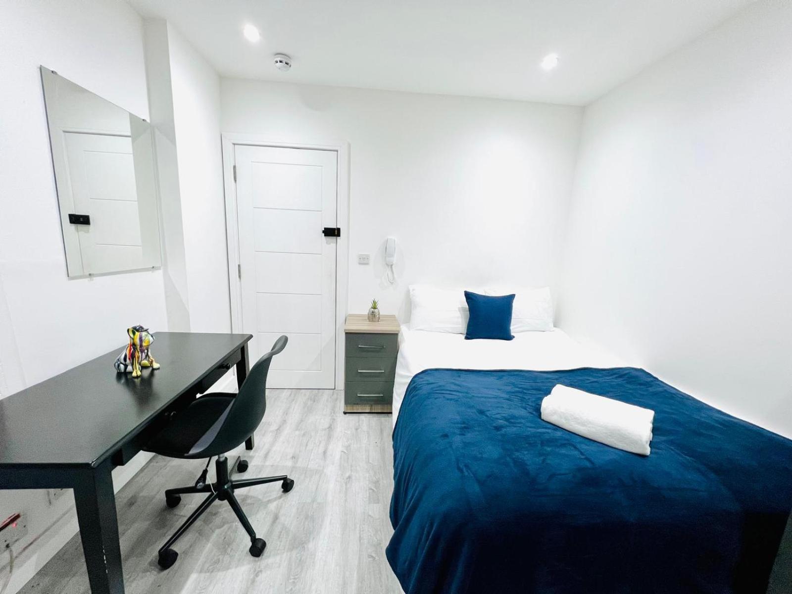 Flats, Perfect Location To Visit London! Londen
