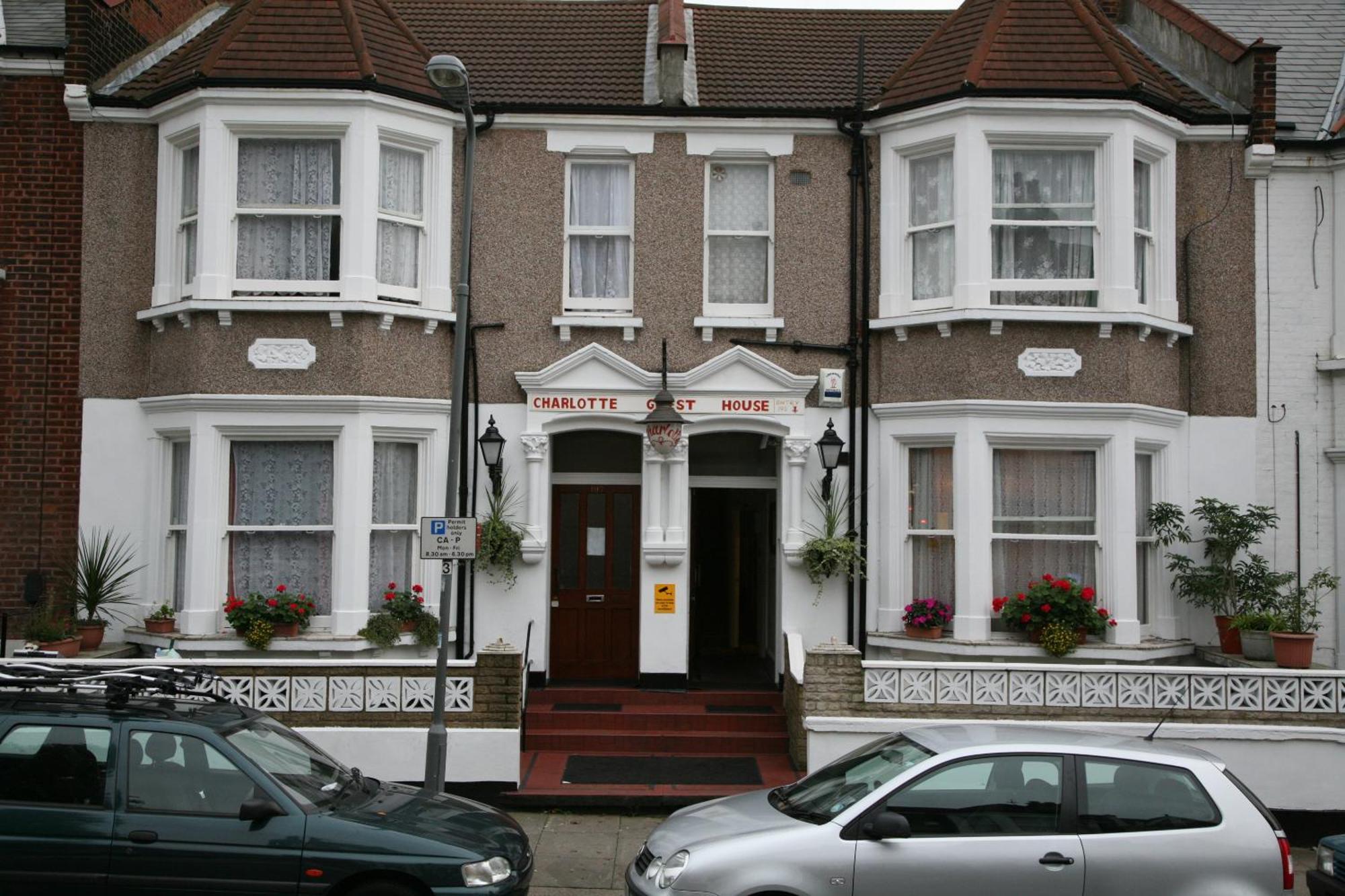 Guest house Charlotte London