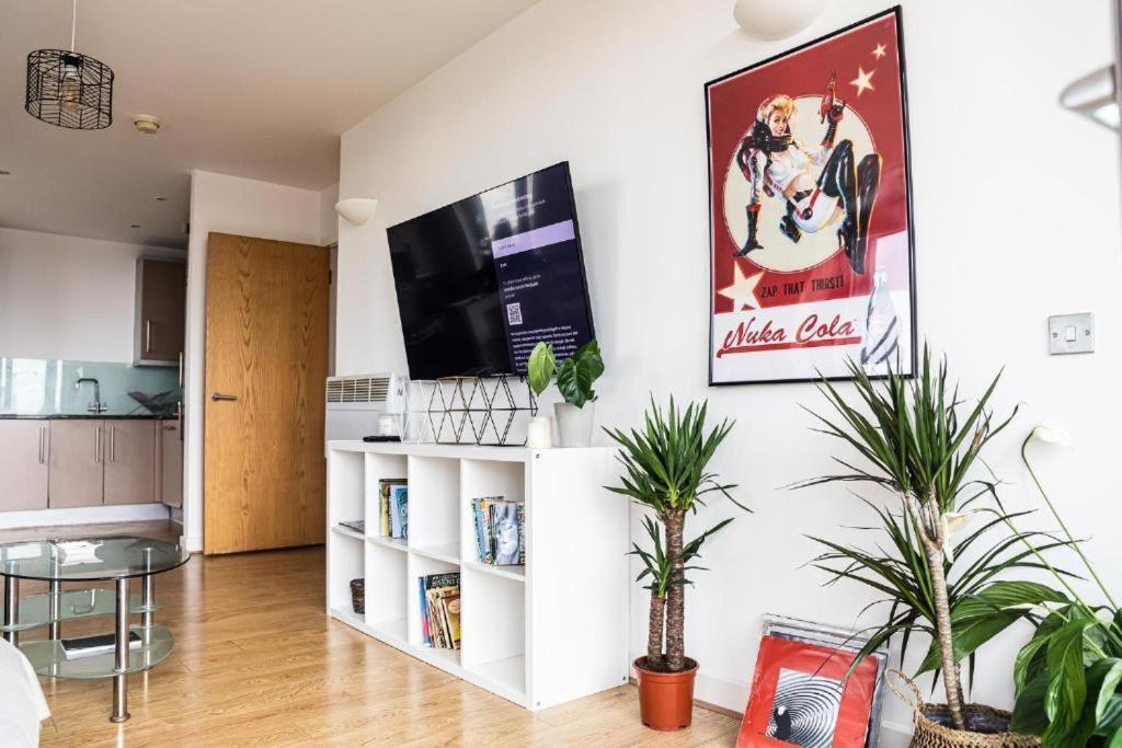 Modern 2 Bedroom Near Tower Bridge Free Parking *
