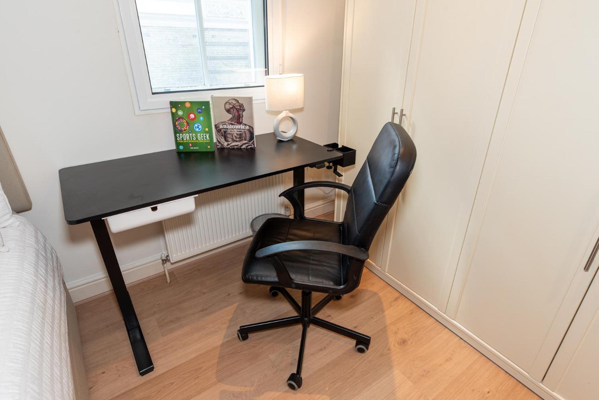 Apartment 2-bedroom Flat In Embankment A Short Walk Away To Trafalgar Square Near Big Ben, Eye *
