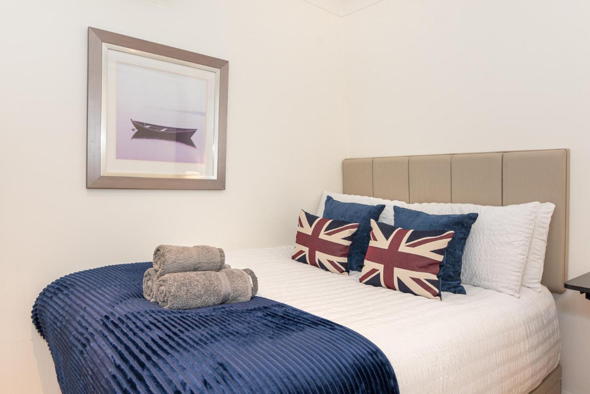 Apartment 2-bedroom Flat In Embankment A Short Walk Away To Trafalgar Square Near Big Ben, Eye London