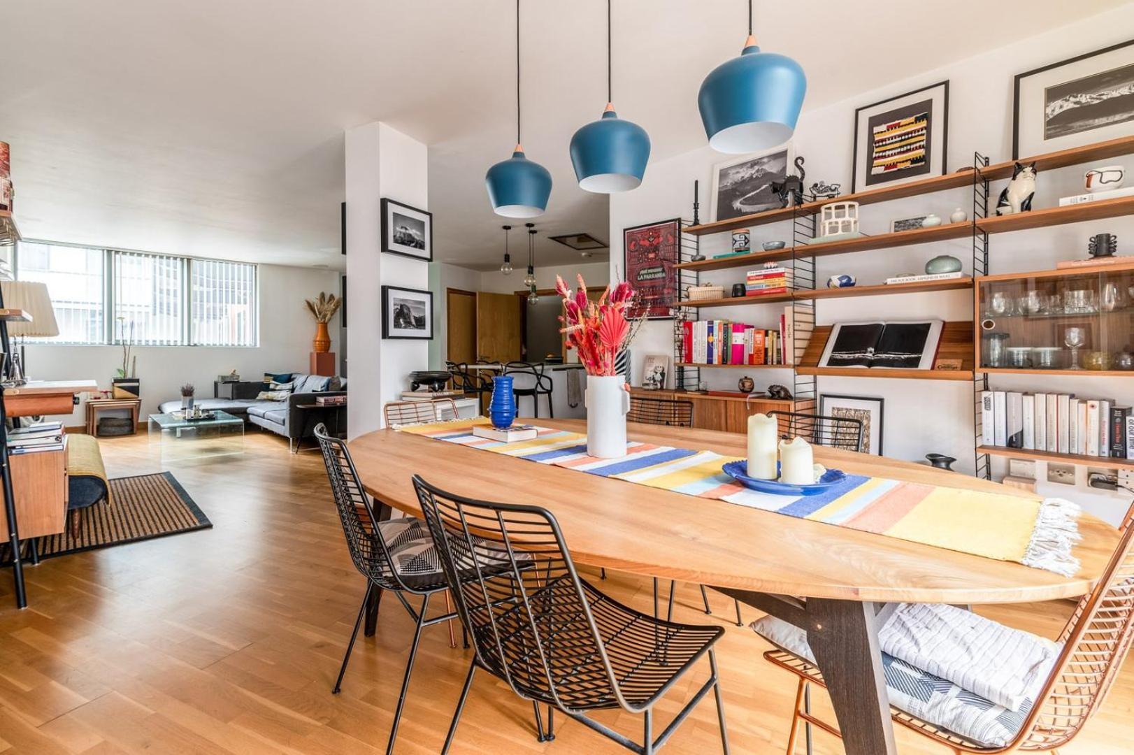 Stylish Hackney Wick Apartment London