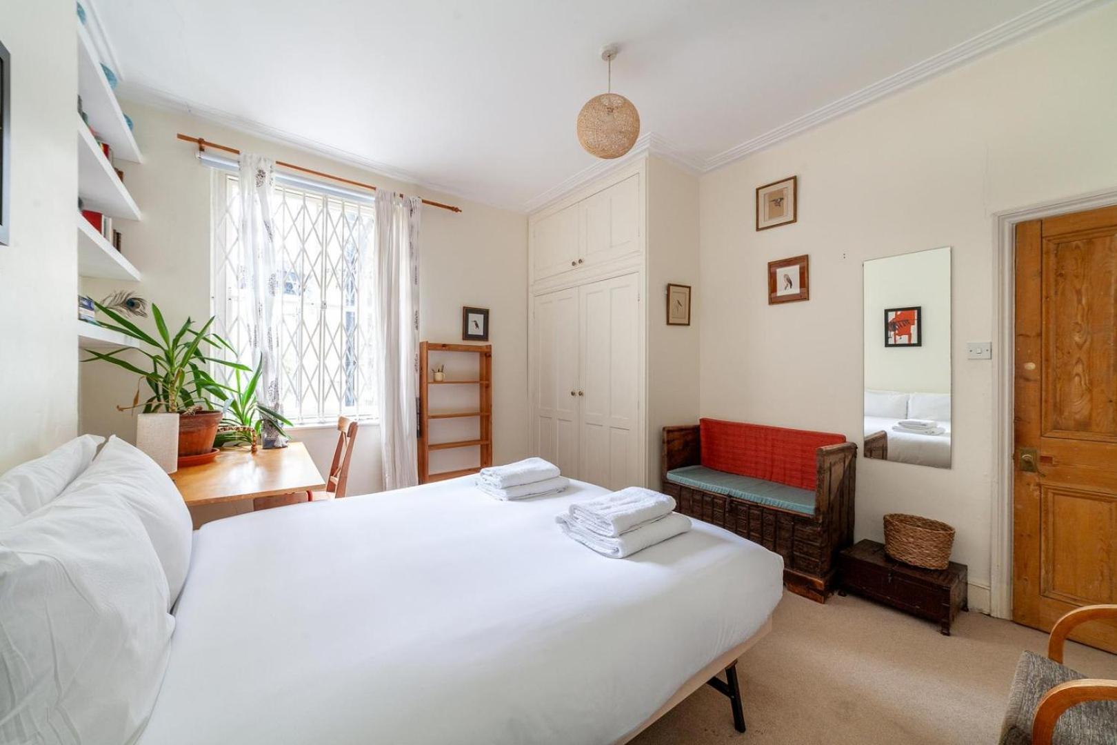 Cosy And Spacious Apartment *