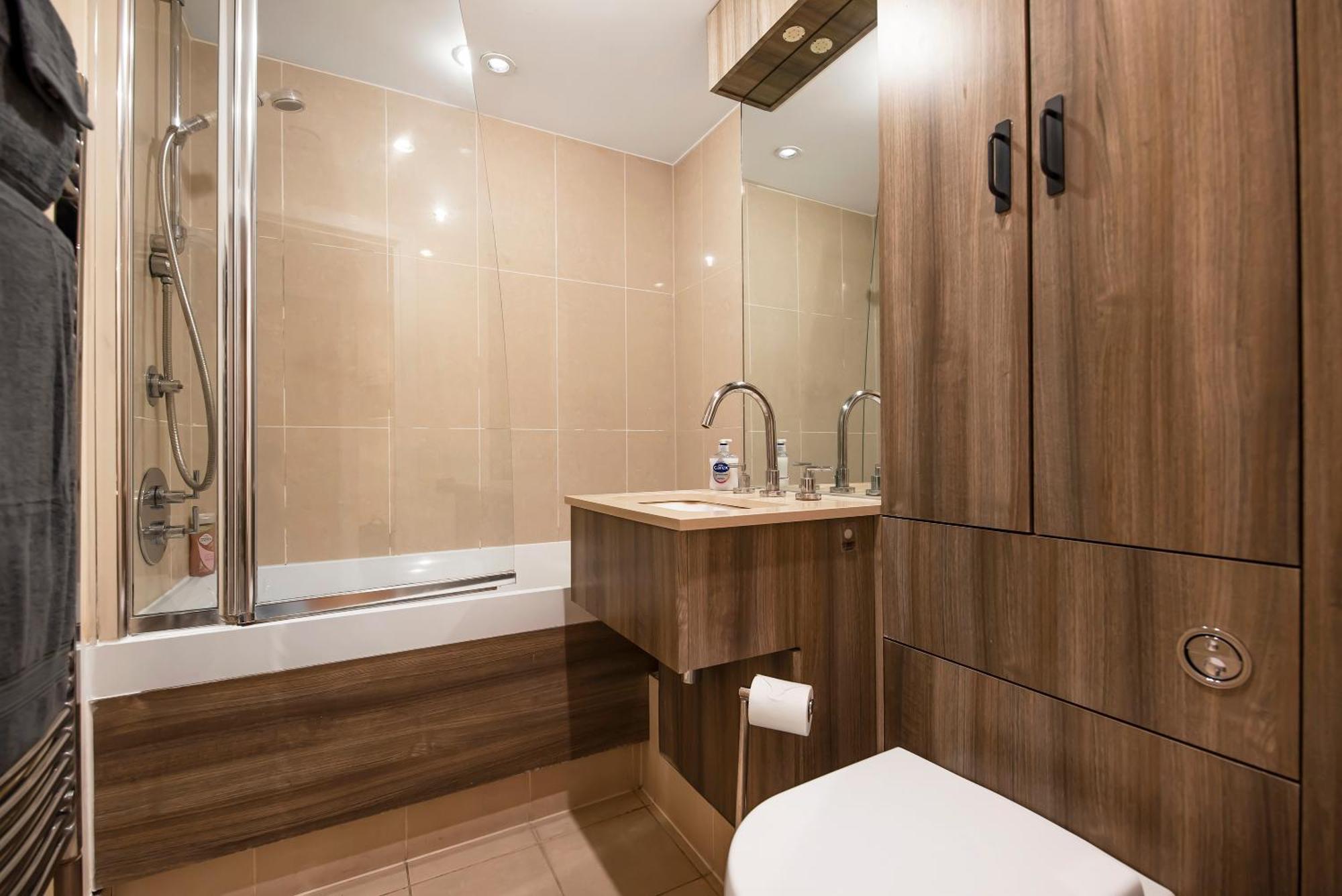 Compact Flat With A River View Close To Big Ben Appartement Londen
