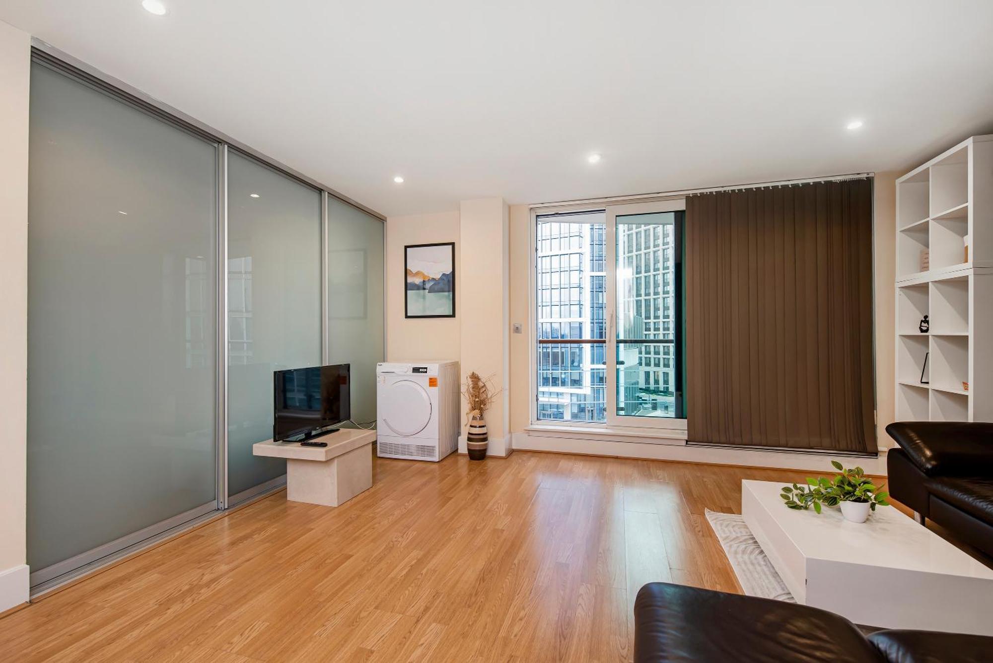 Compact Flat With A River View Close To Big Ben * Londen