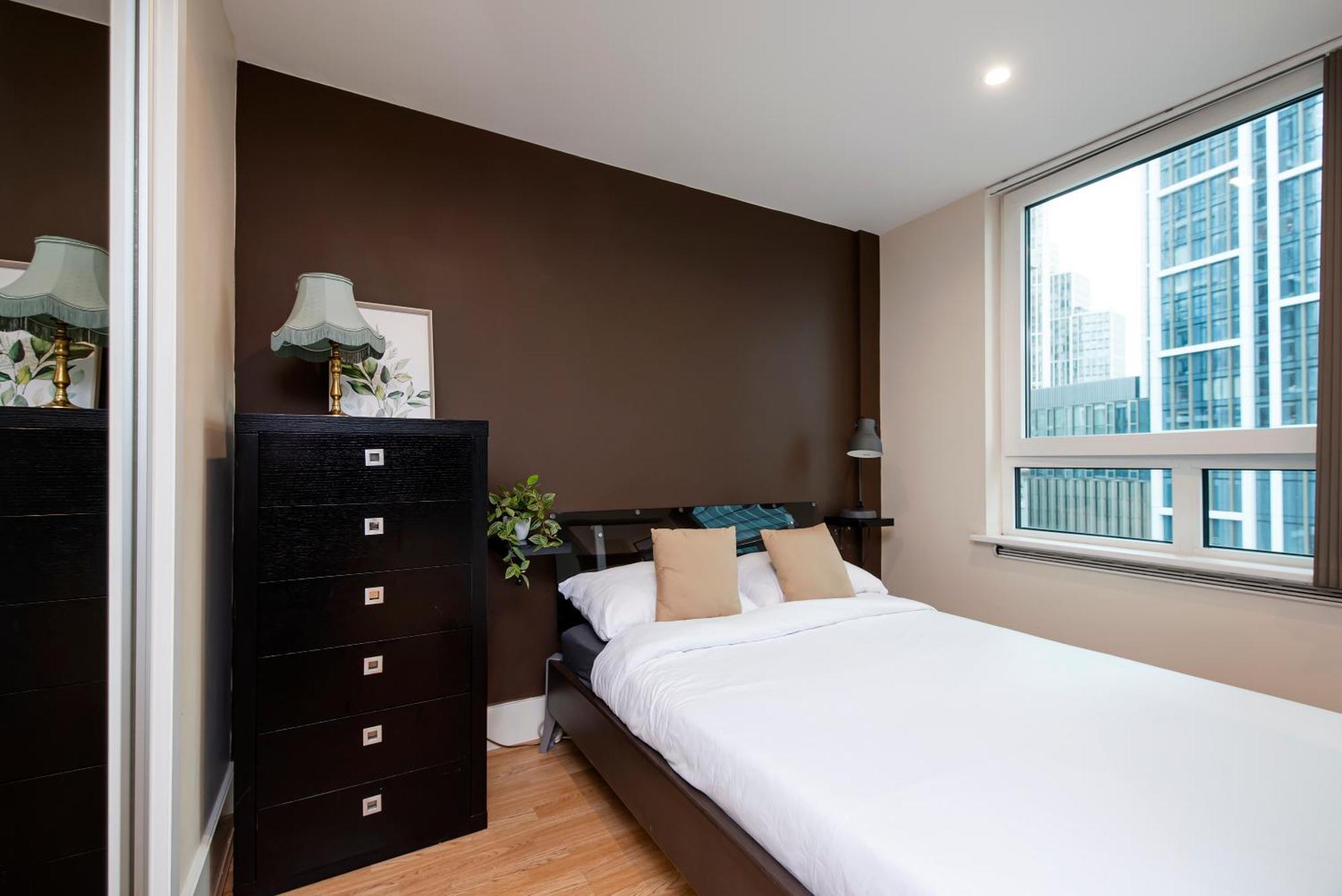 Compact Flat With A River View Close To Big Ben Londen
