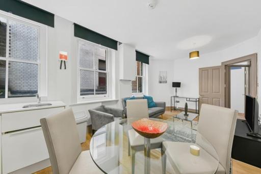 2br C- Near Oxford Street * London