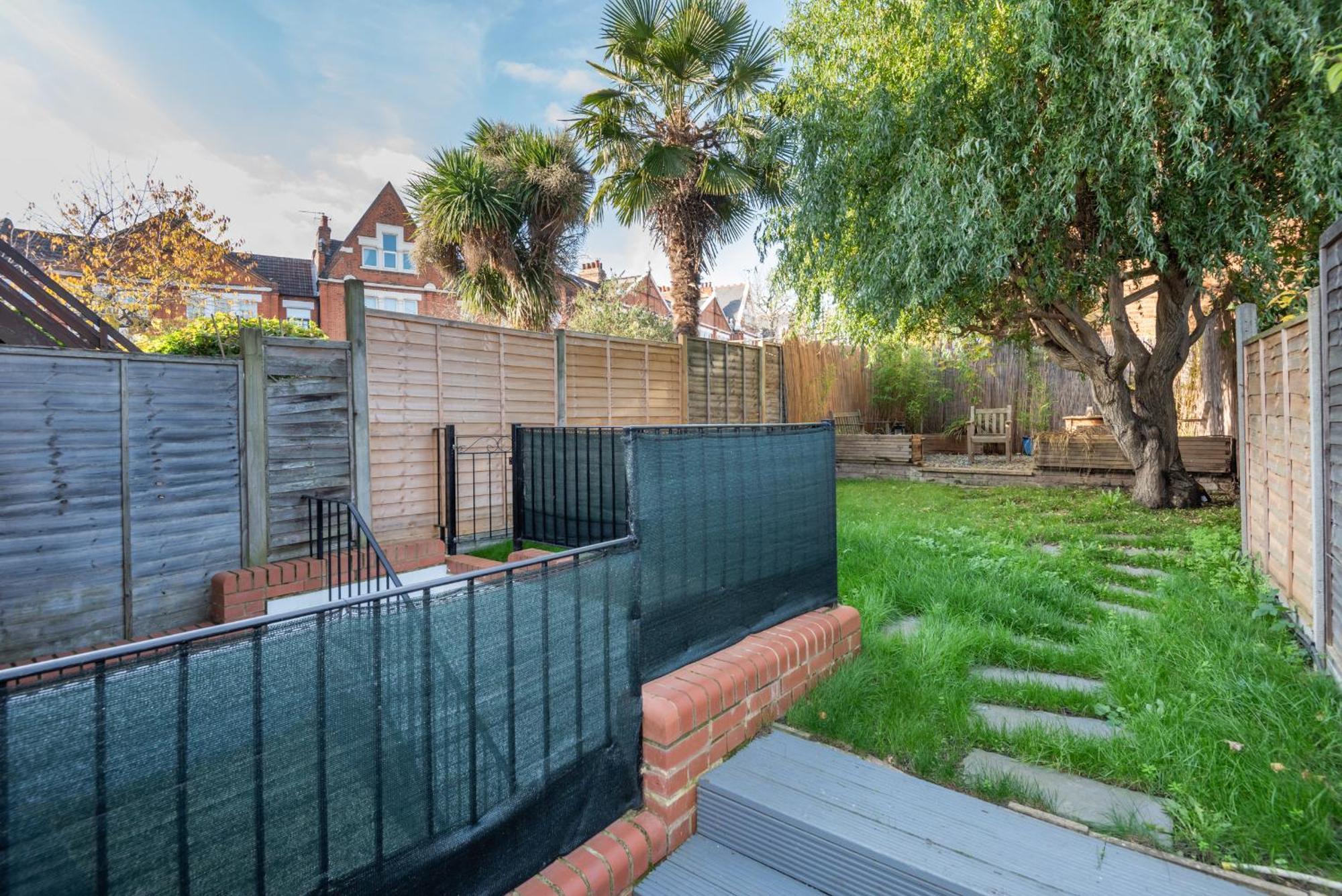 Lrg Stunning 5bd Crouchend House *