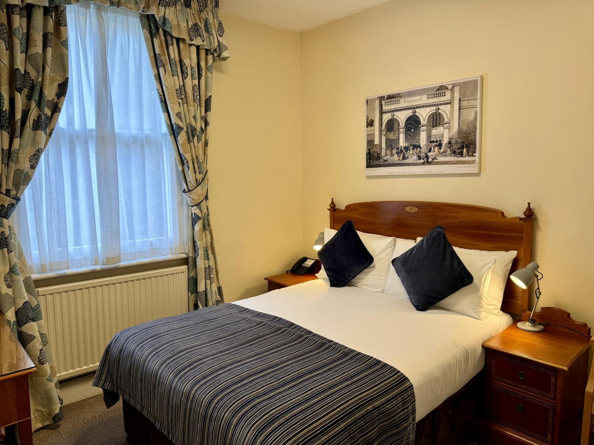 The Windermere Hotel, Hotel