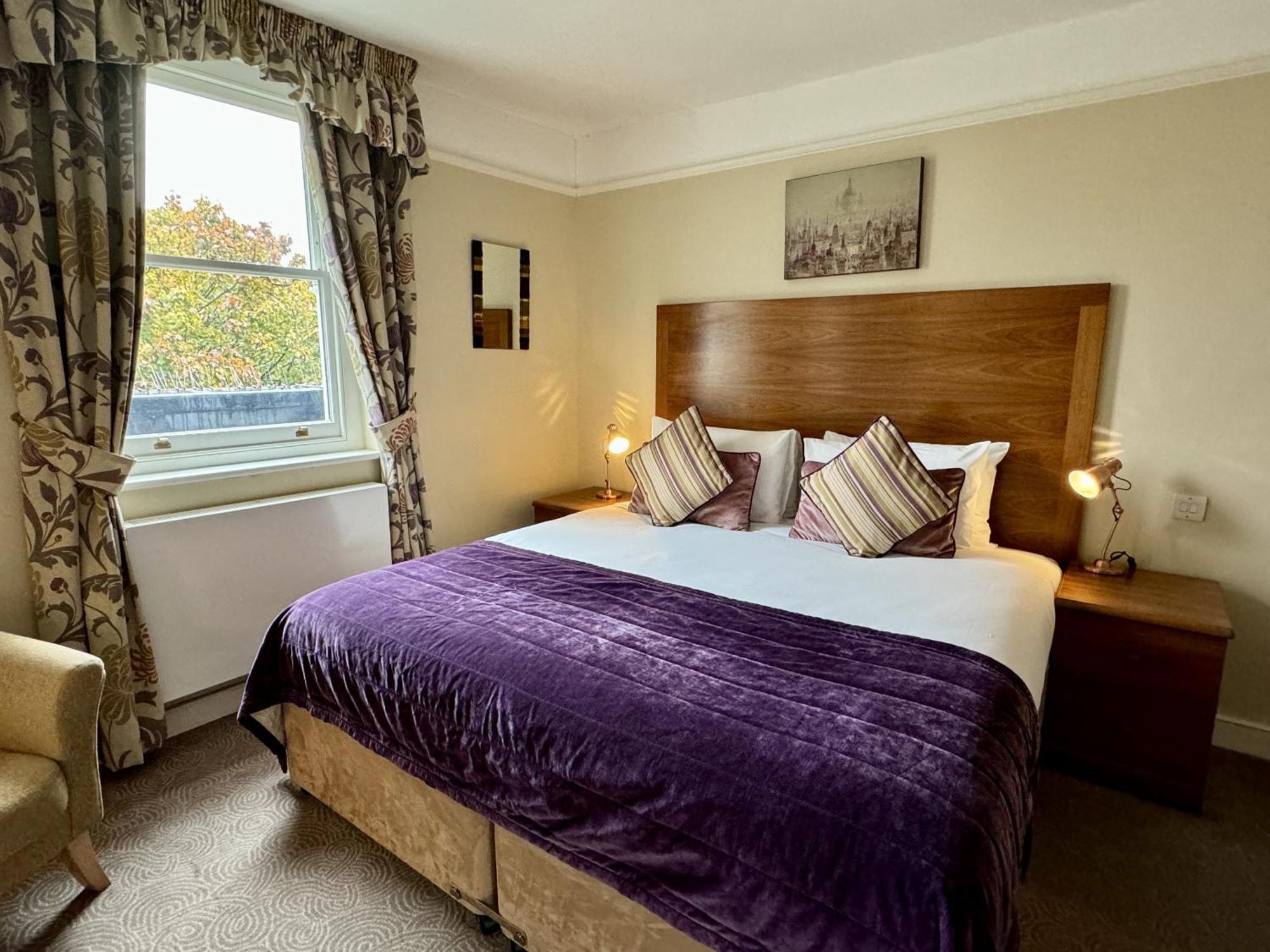 The Windermere Hotel, 4* London