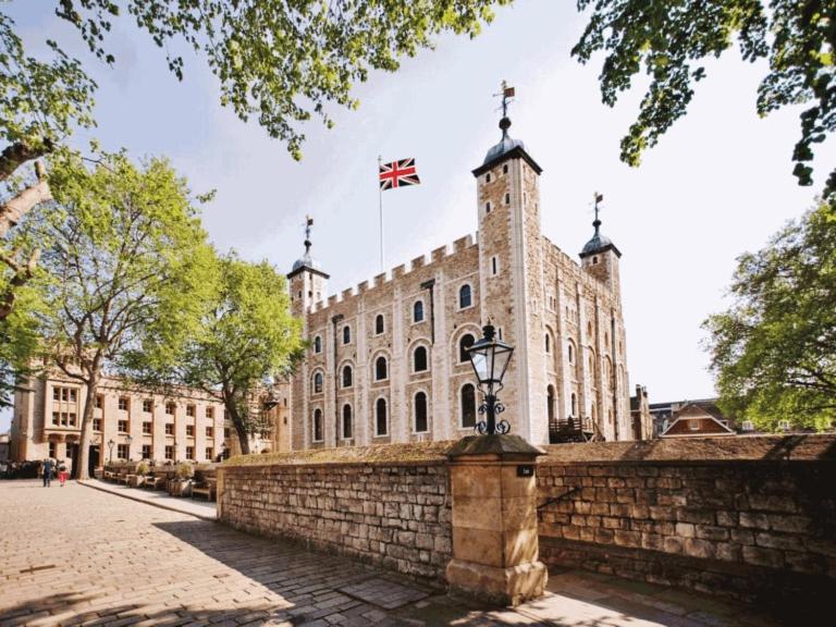 Staylondon - Sleeps 5 With Free Parking - Tourist, Concerts & Matches