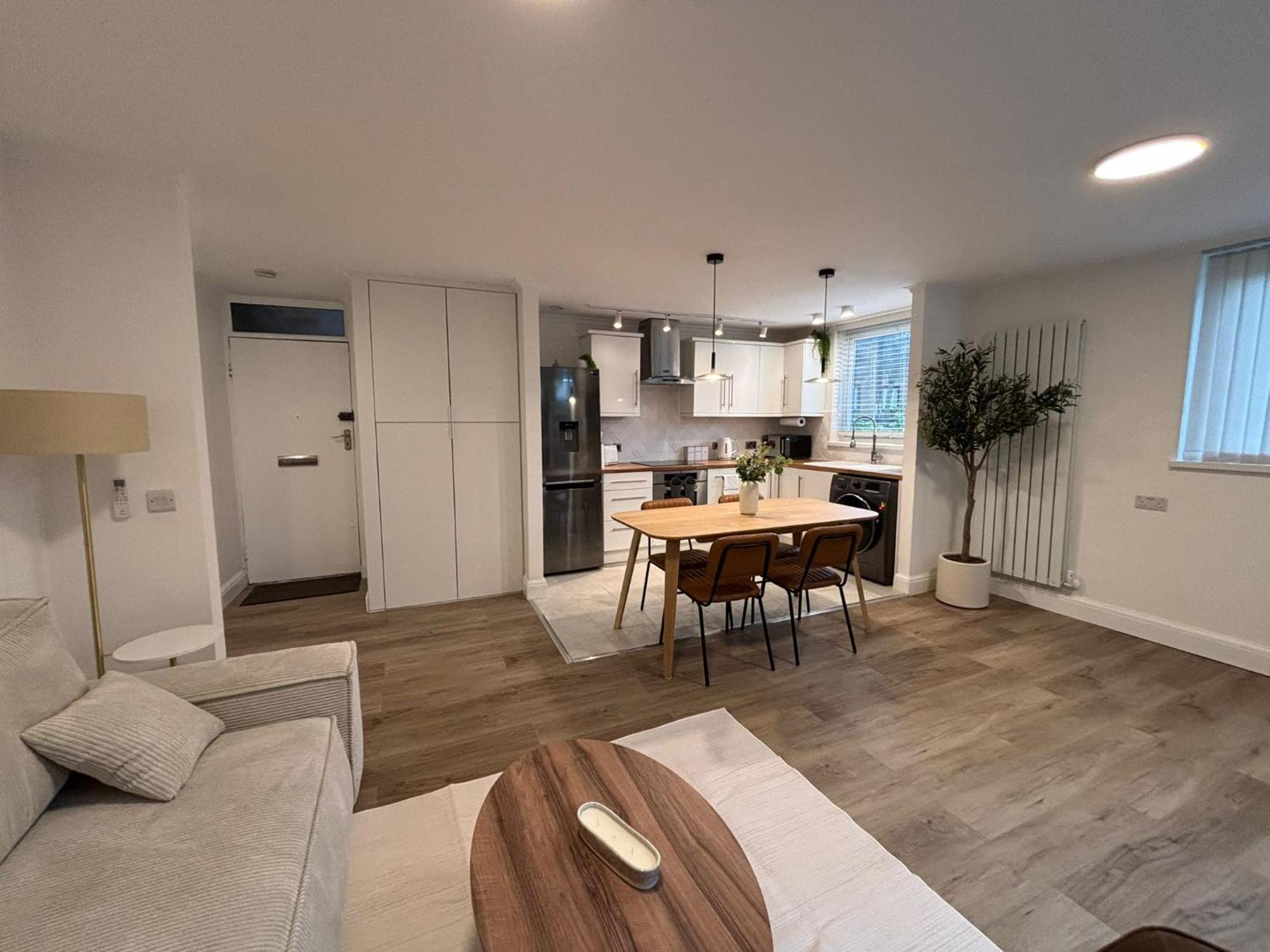 The Serene Retreat In Camden Londen