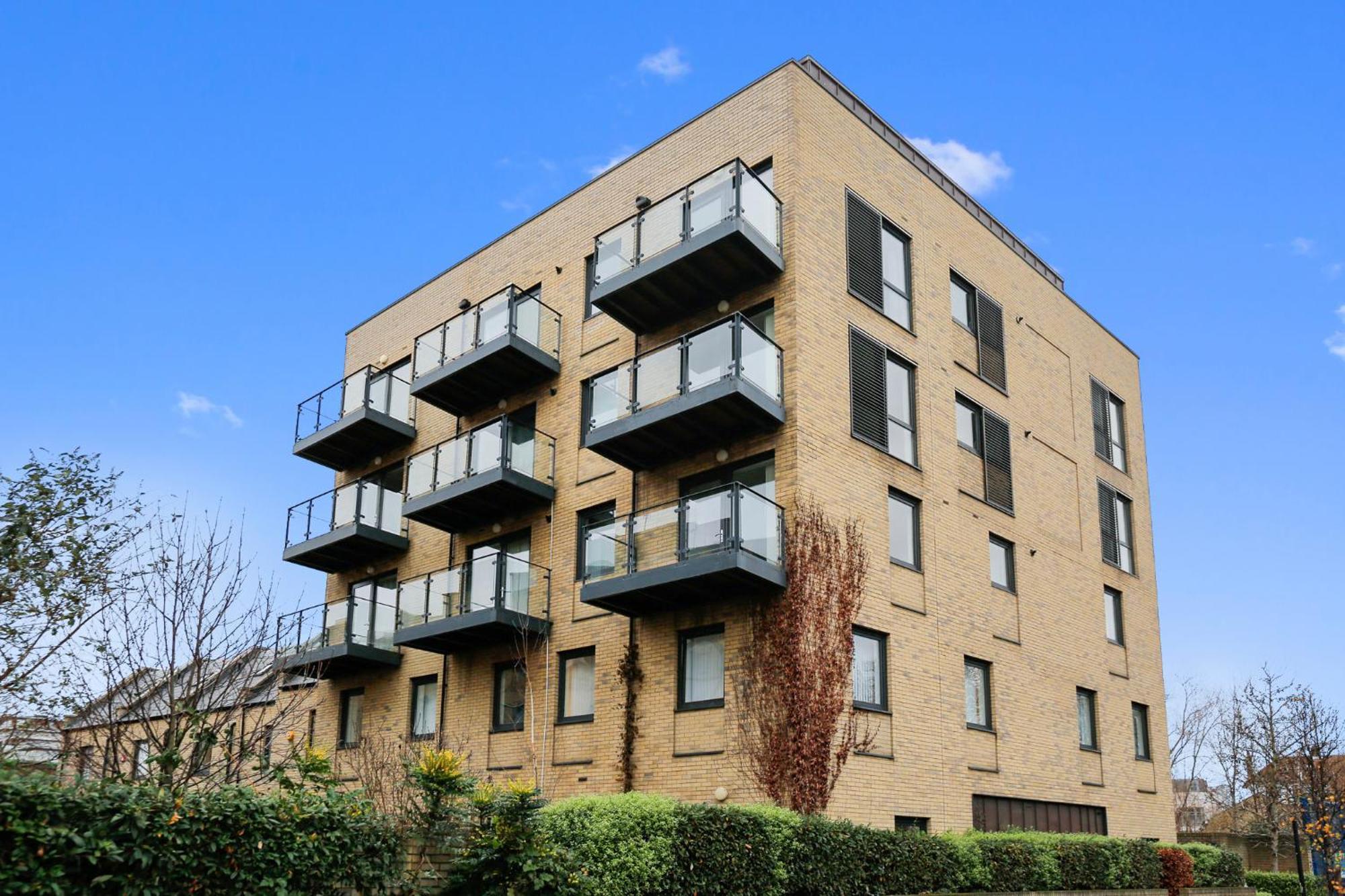 Hybrid Resi - London, Greenwich Near O2 Arena * Londres