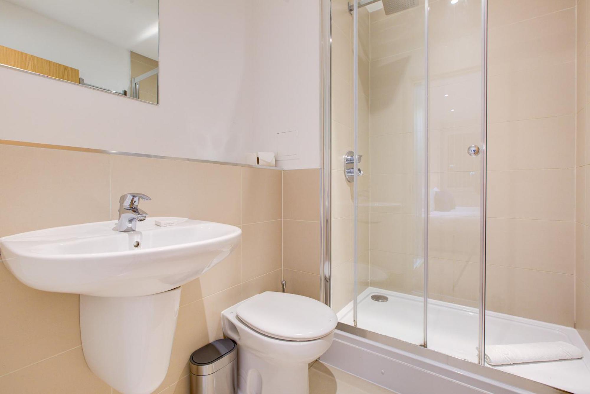 Hybrid Resi - London, Greenwich Near O2 Arena Londres