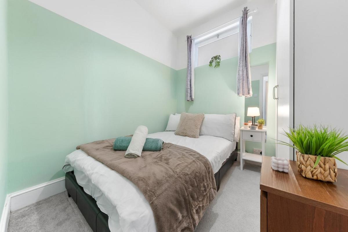 Cosy For 6 By Brixton Station Apartment