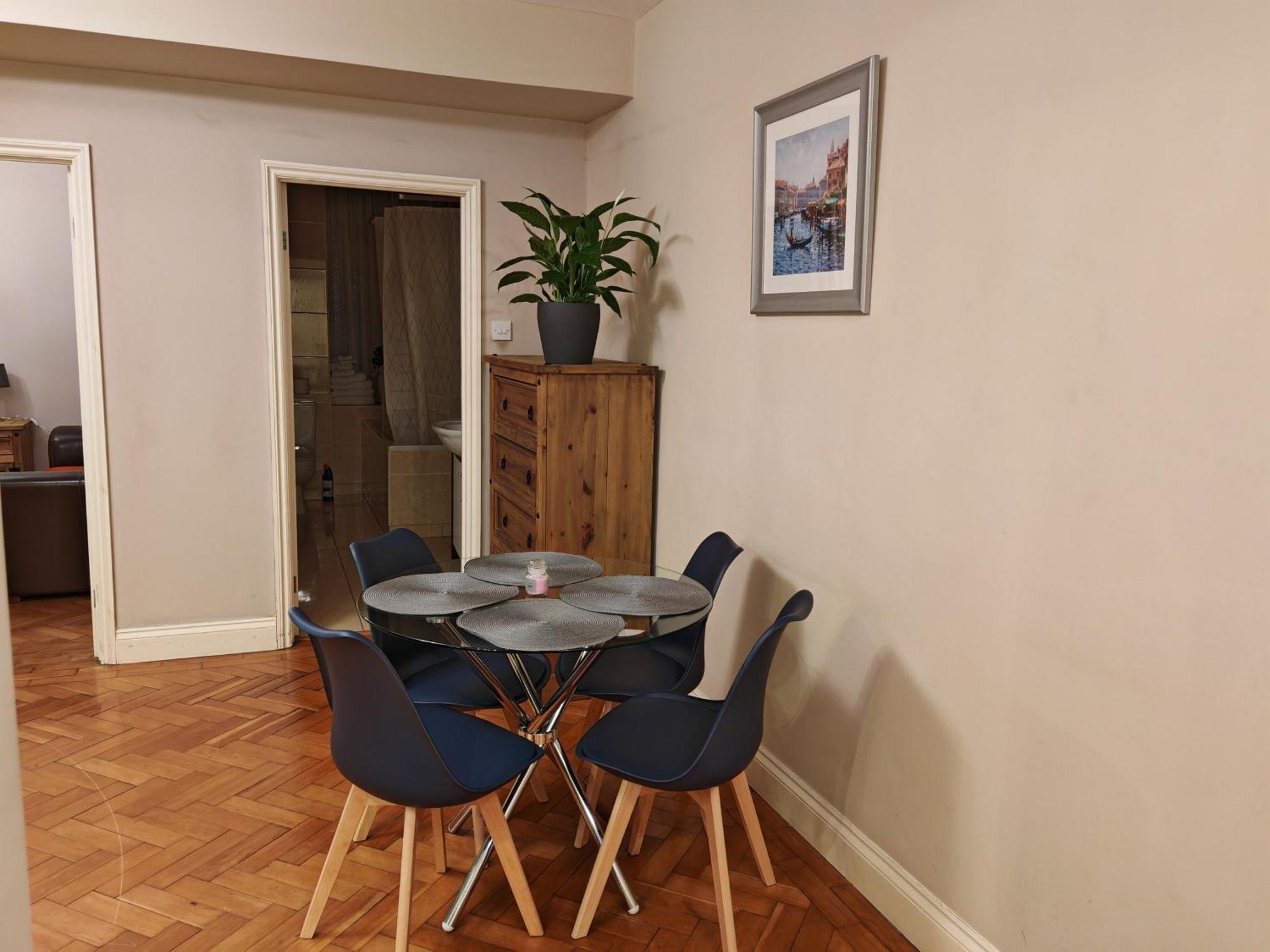 Queensway One Bedroom * London