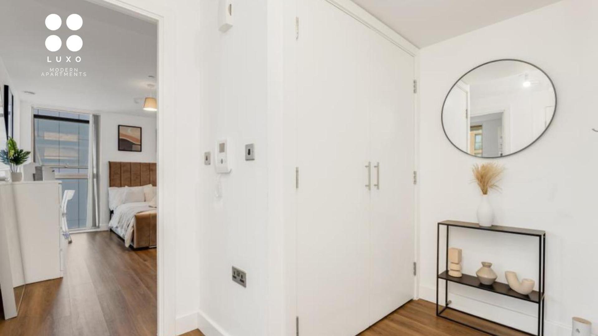 Luxury Modern 1 Bedroom In Covent Gardens Apartment *