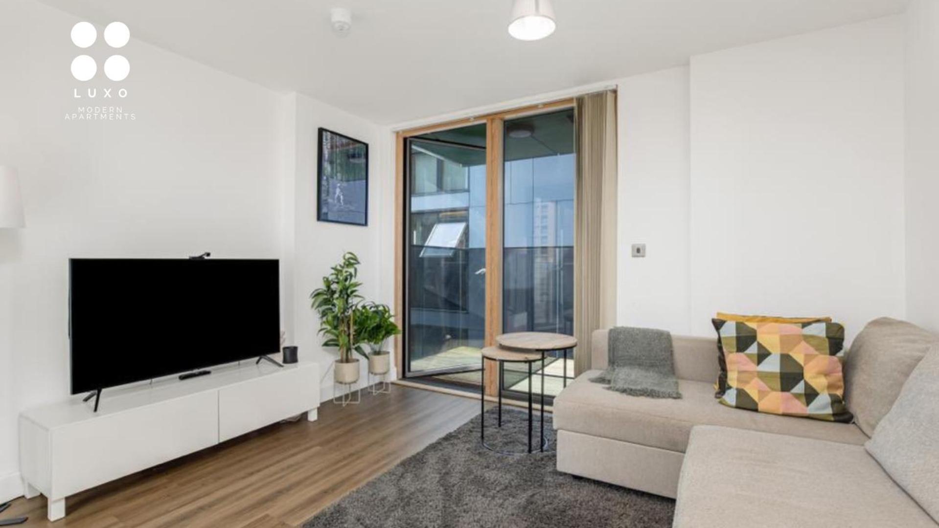 Luxury Modern 1 Bedroom In Covent Gardens Apartment