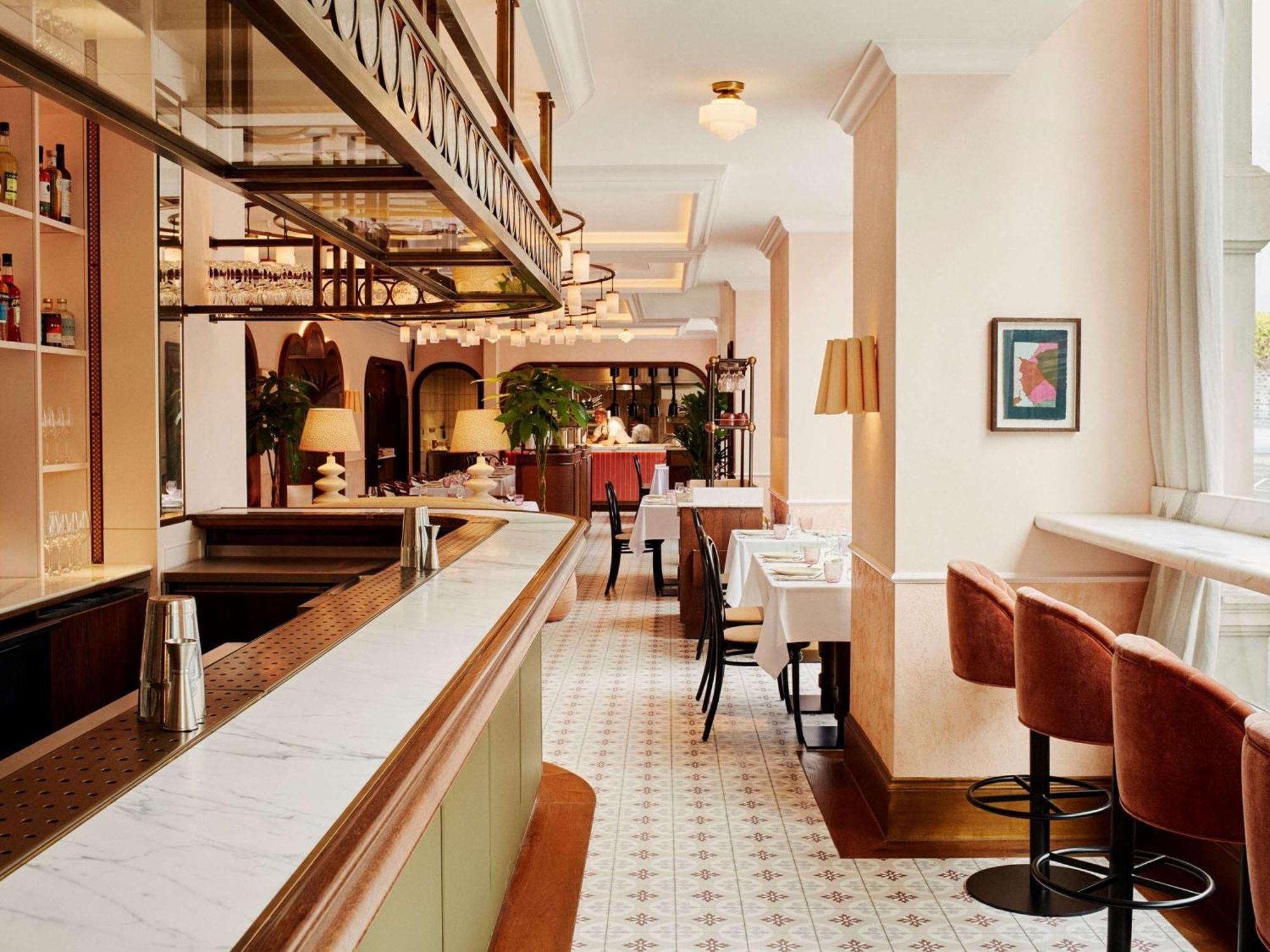 Hyde Hotel 4*