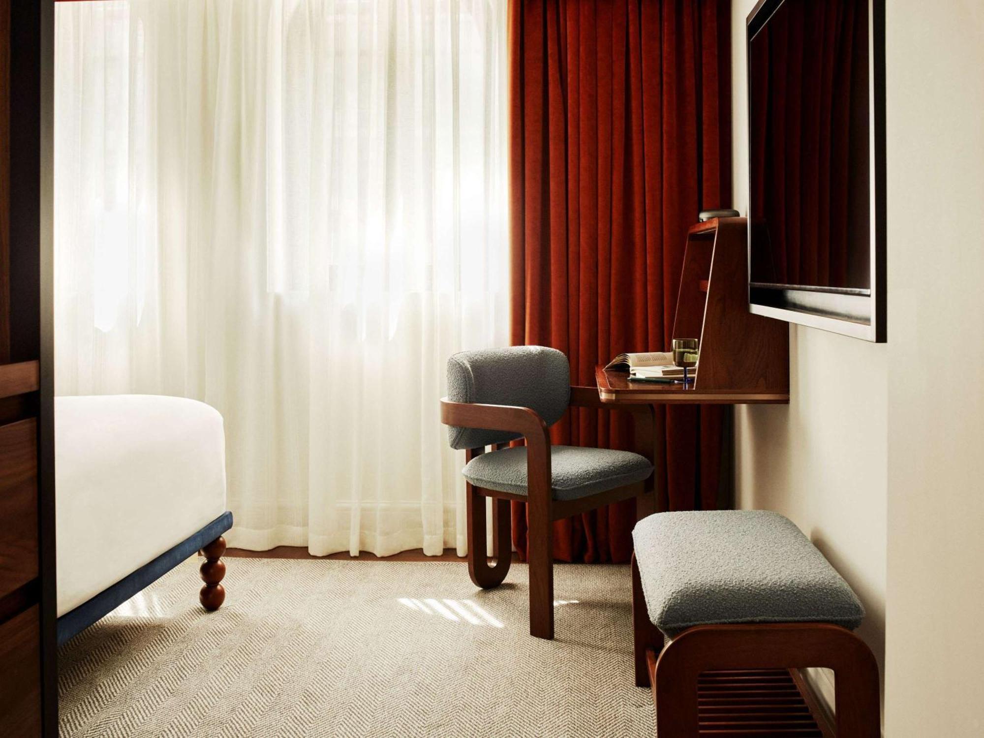 Hyde 4* London
