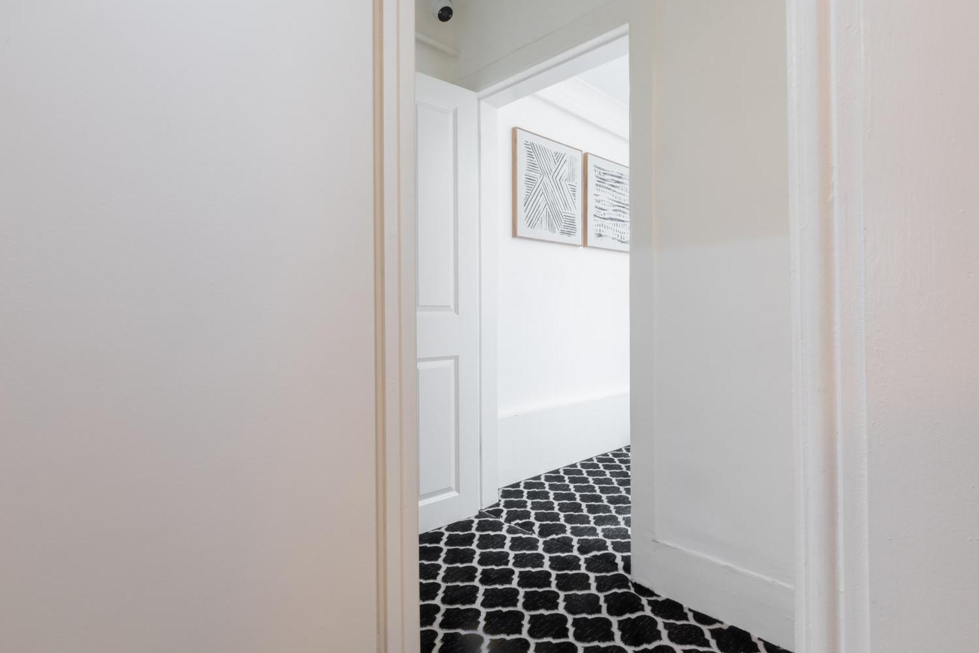 The Chapter - Mayfair Apartment London