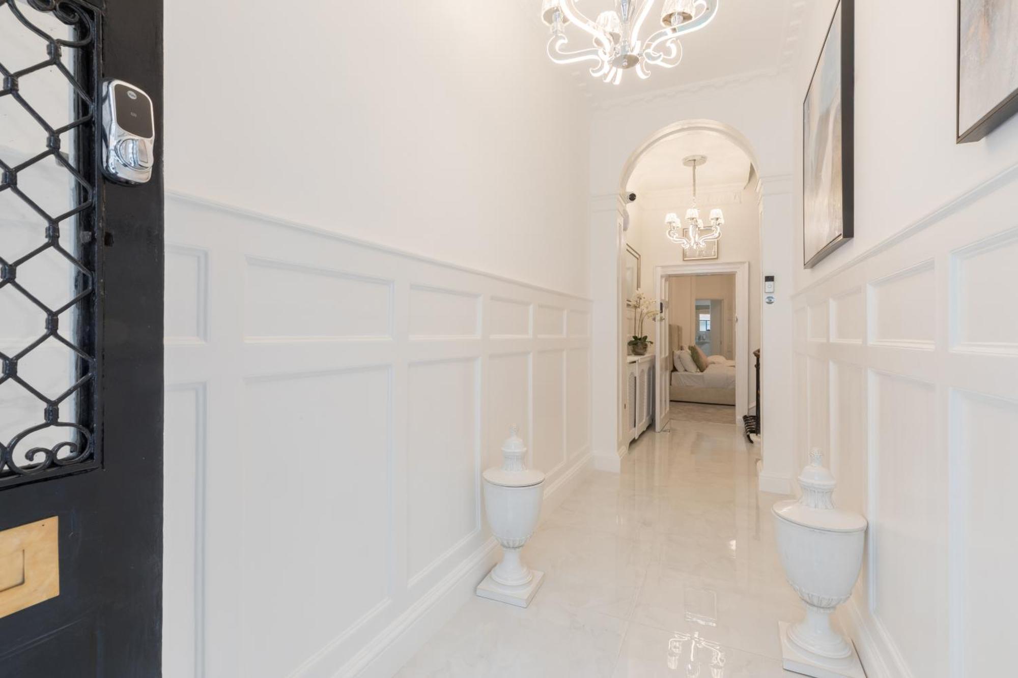 The Chapter - Mayfair Apartment *