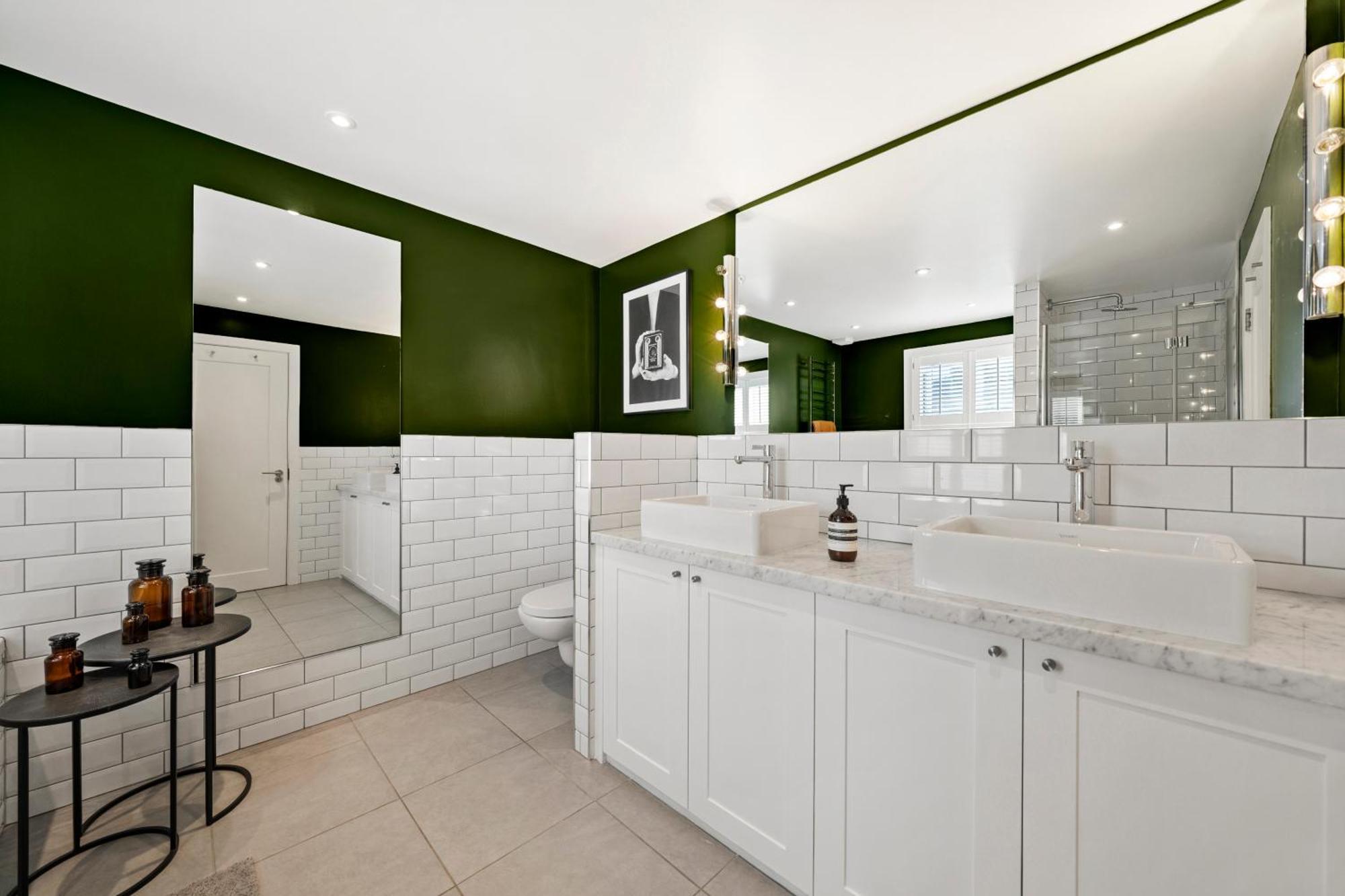 4 Bedroom House With Garden In Battersea Close To Chelsea Сasa de vacaciones