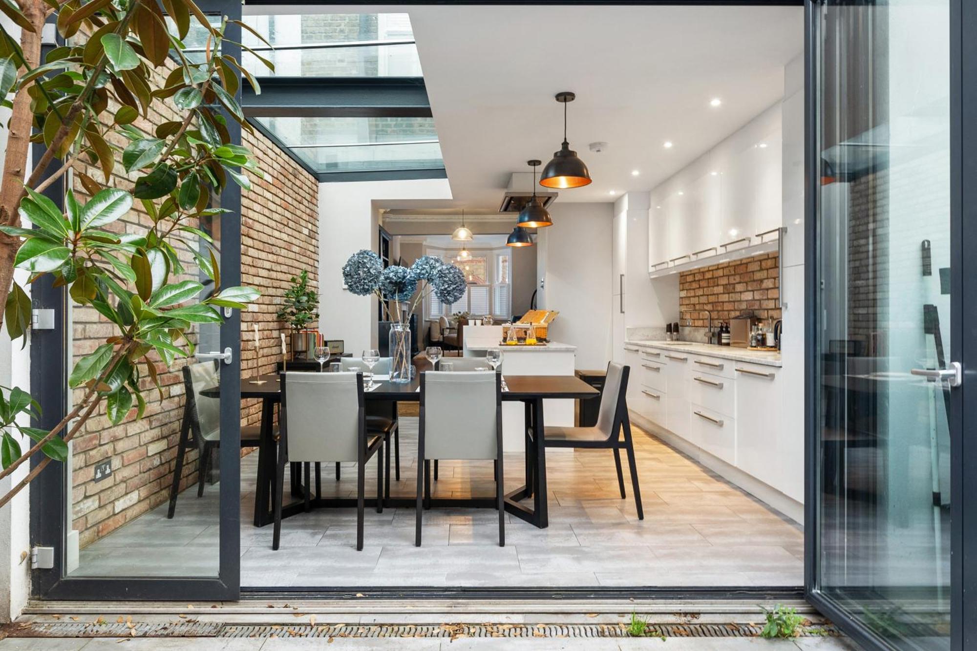 Сasa de vacaciones 4 Bedroom House With Garden In Battersea Close To Chelsea *