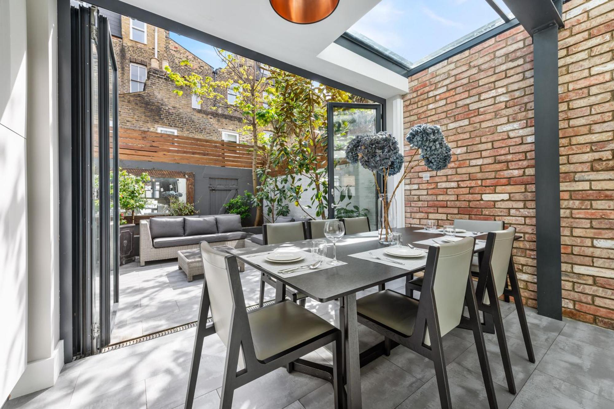 Сasa de vacaciones 4 Bedroom House With Garden In Battersea Close To Chelsea Londres