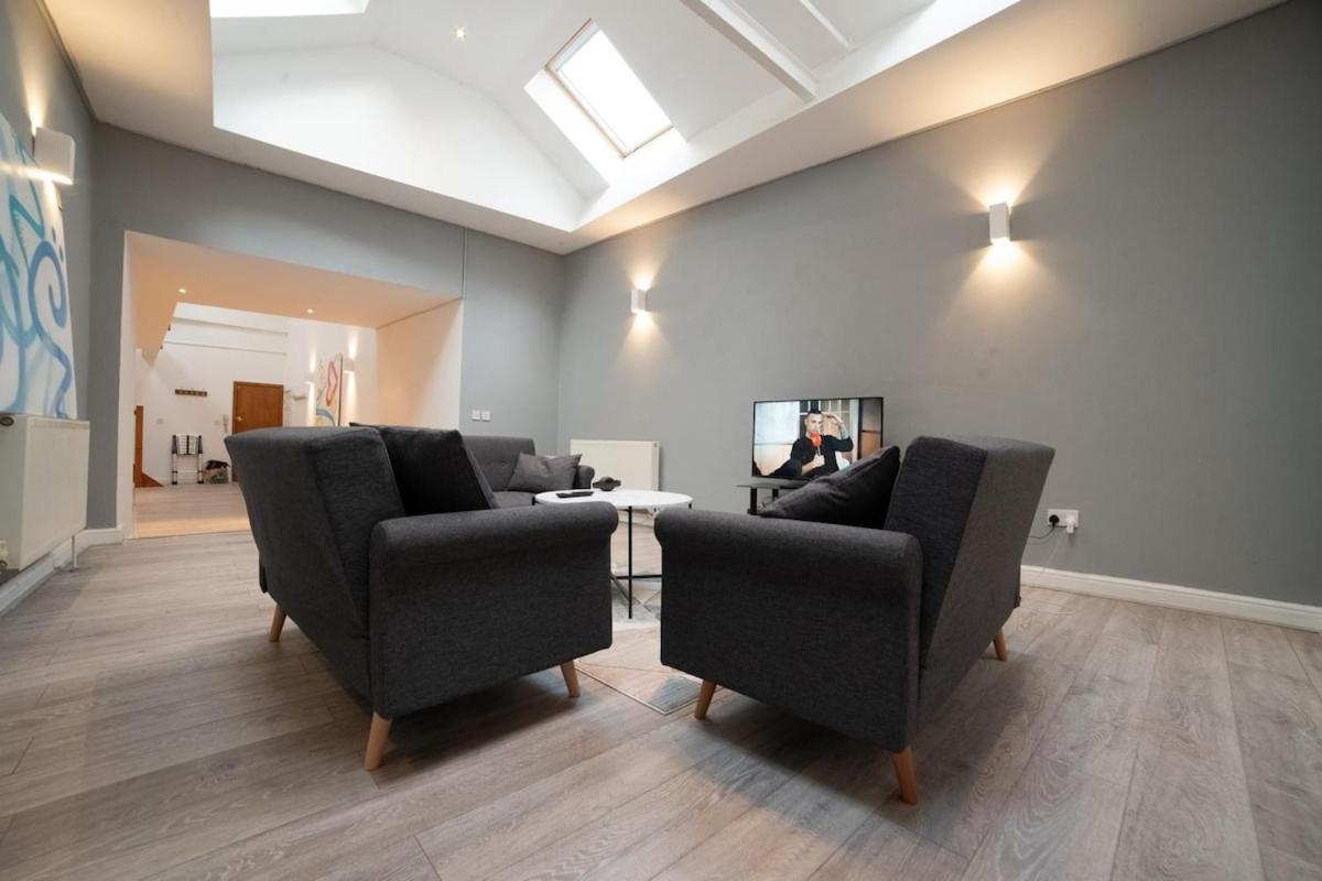 Stunning Split-level In Heart Of Fulham Appartement Londen