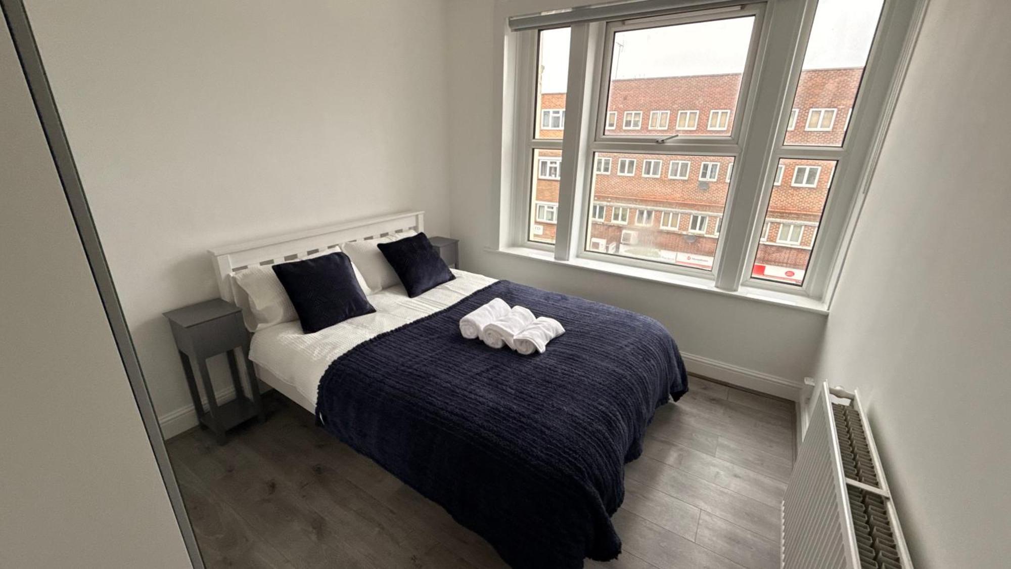Brick Lane Modern 2 Bedroom