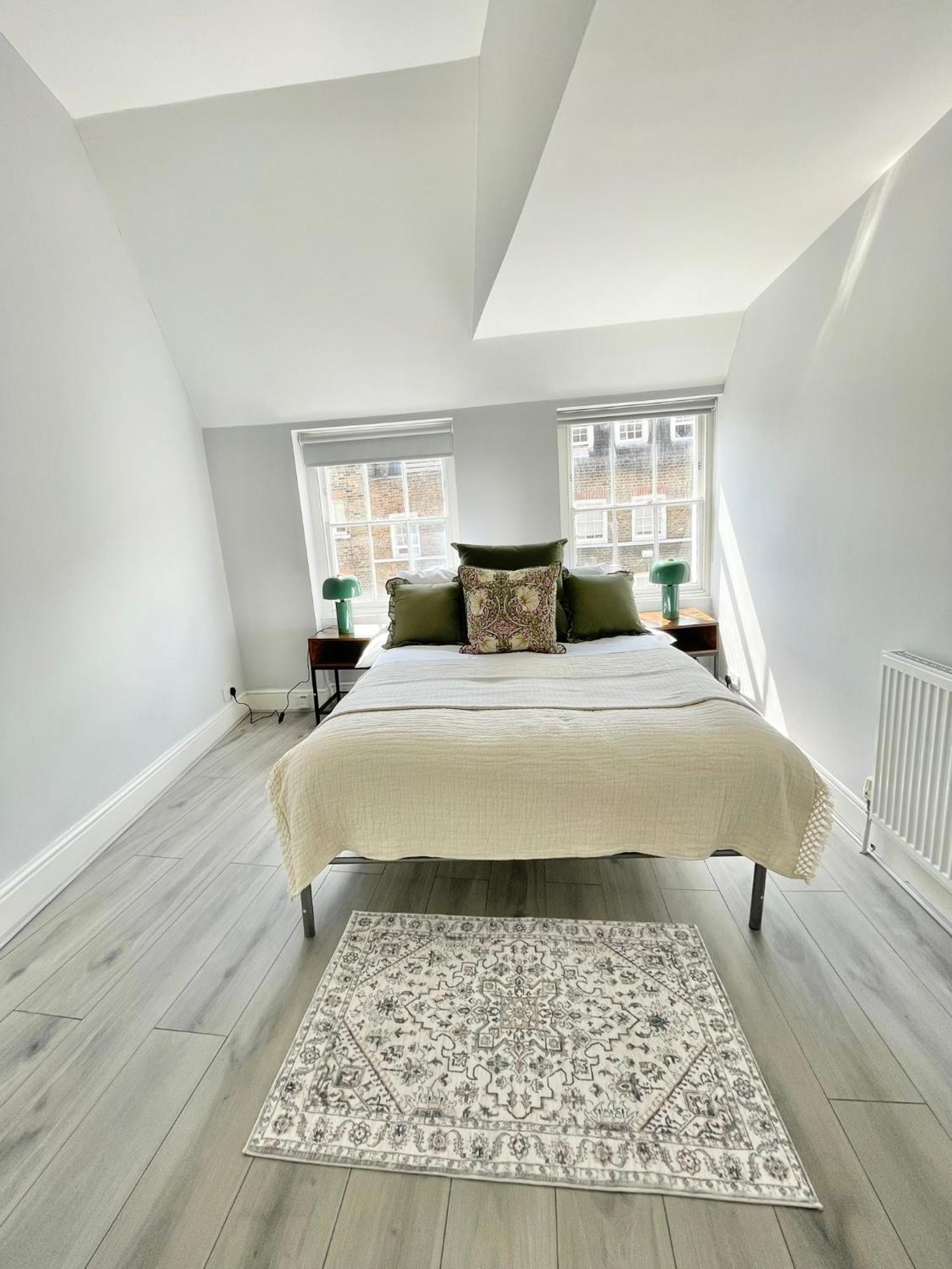 Soho 4 Guest house