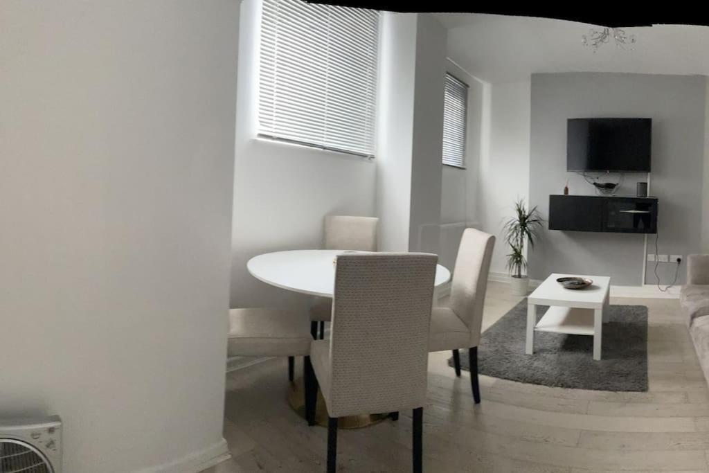 Two Bed Comfy And Private *