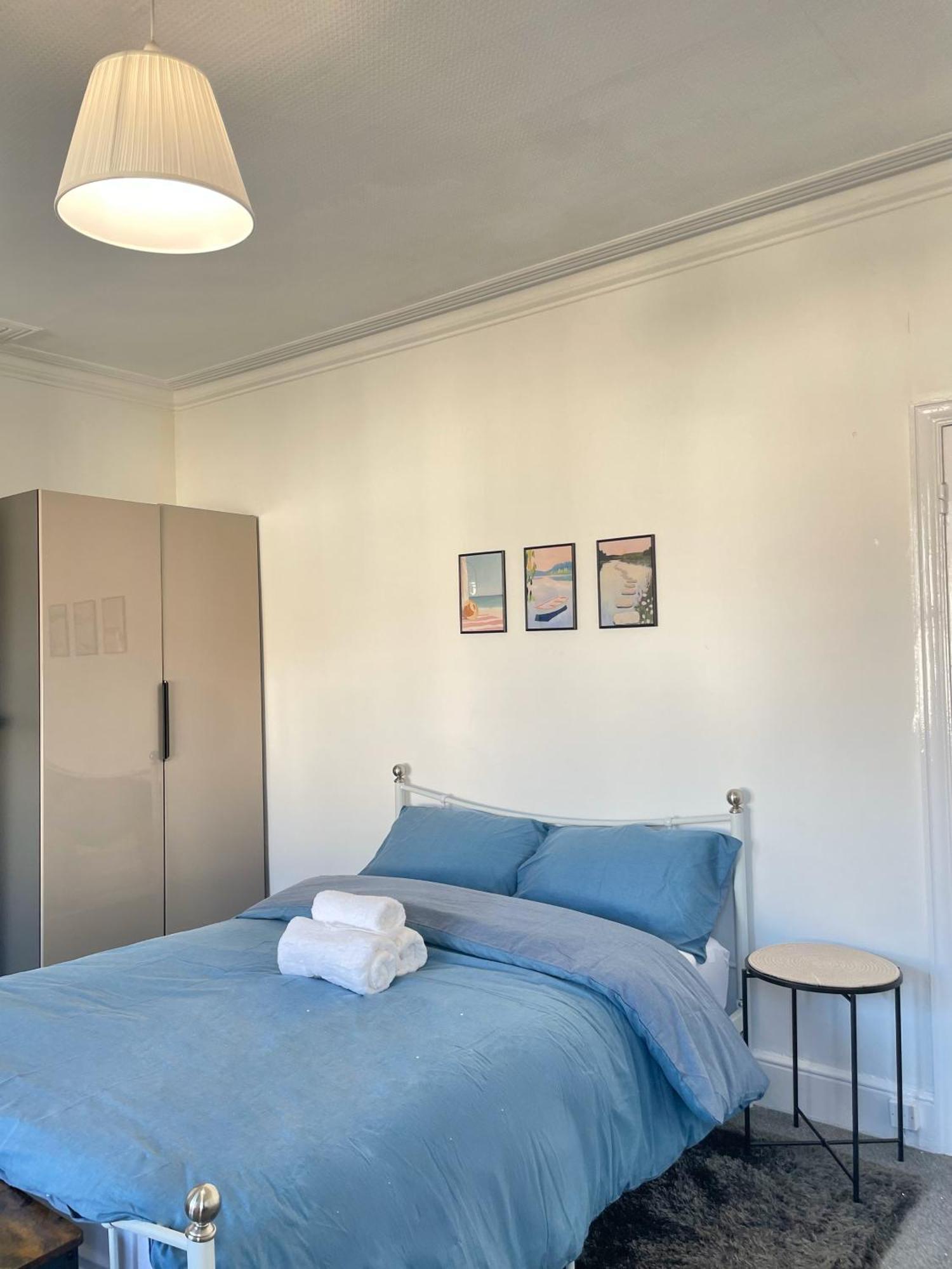 Cosy Double A Stones Throw From Wembley Stadium * Londen