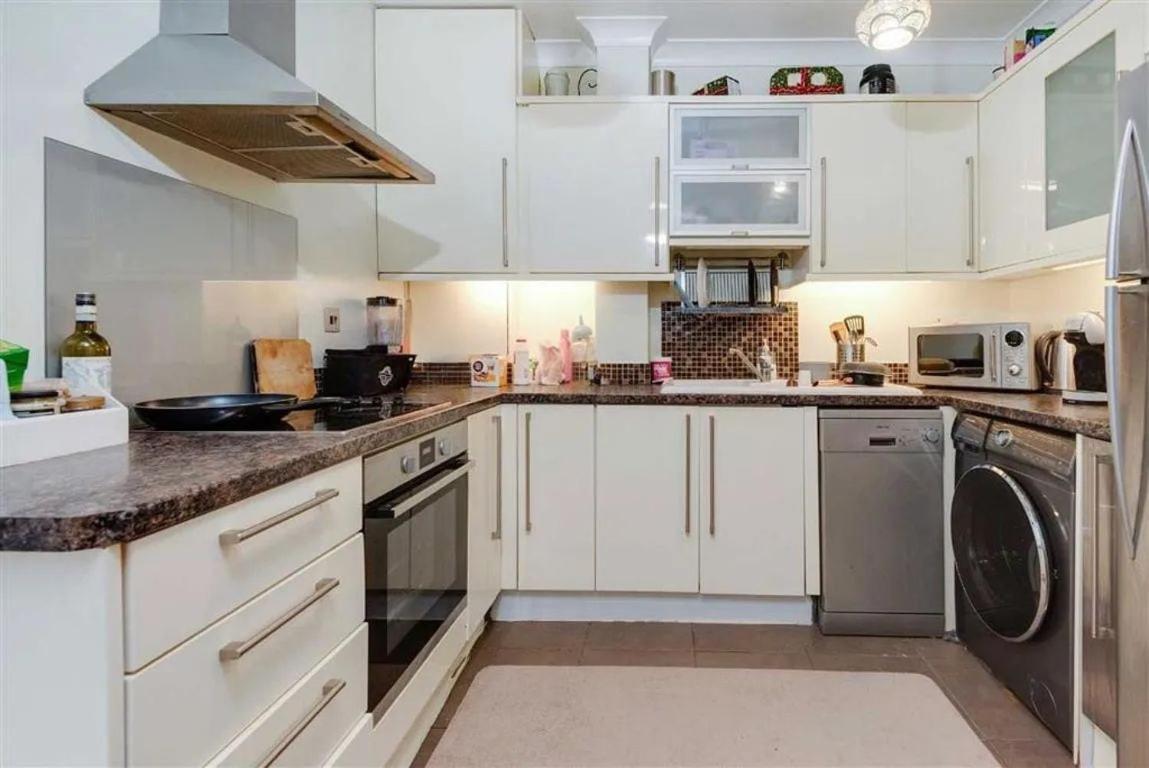 Apartment Chic In Hyde Park *