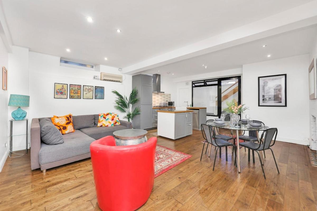 Large 2 Bedroom Warehouse Short Term & Flexible Renting Hoxton With Free Wi-fi London