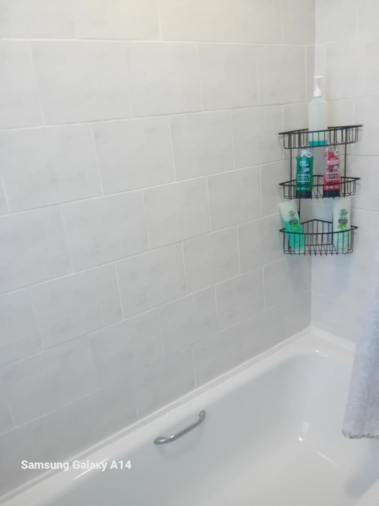 63 John Aird Court Homestay