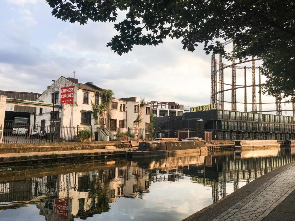 Exclusive 4 Bedroom House In The Heart Of Hackney! * Londen