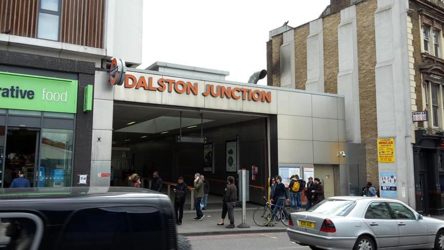 Exclusive 4 Bedroom House In The Heart Of Hackney! Vakantiehuis *