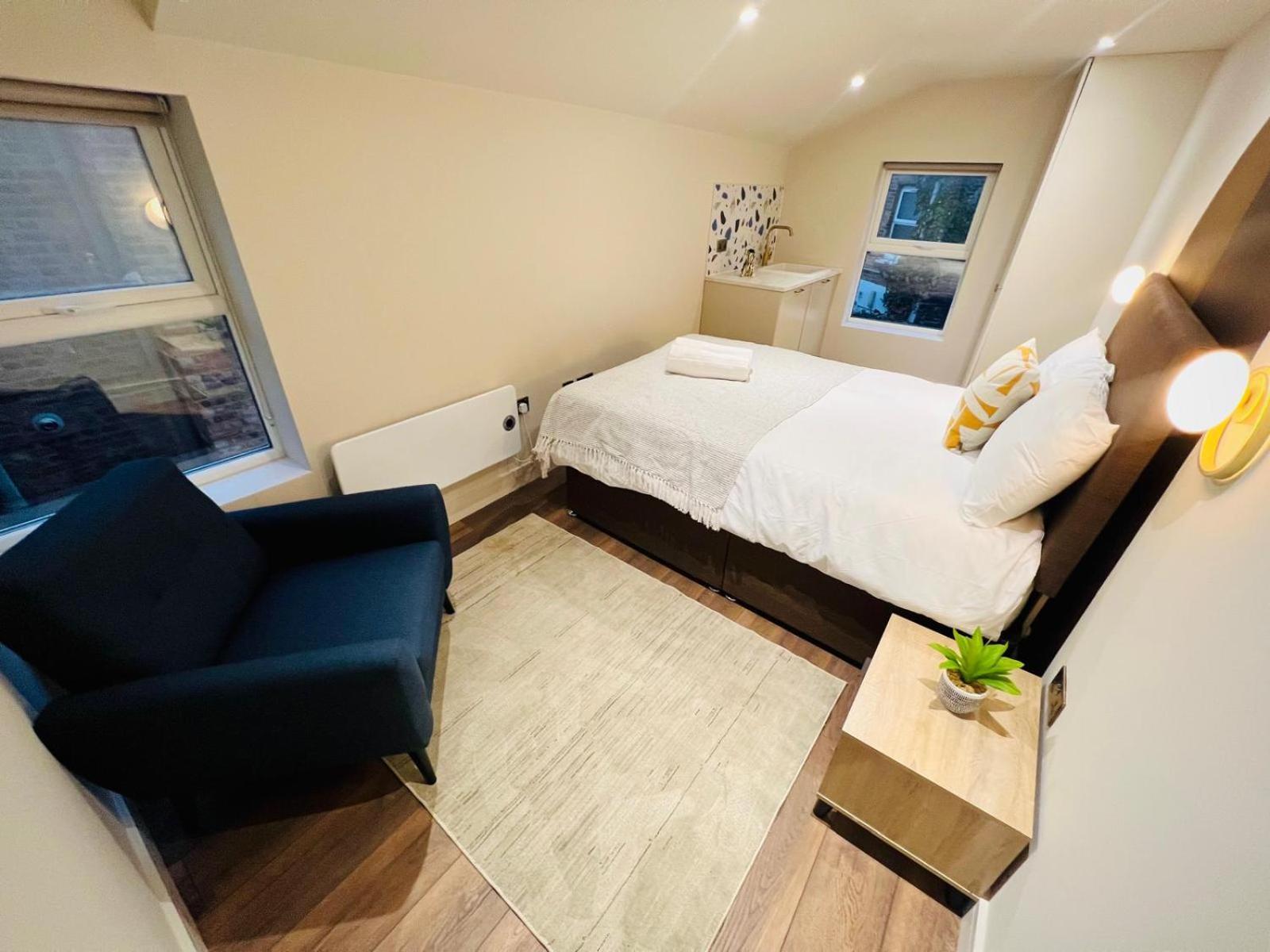 Holly A Mini Great Location For Tourist!!! Guest house London