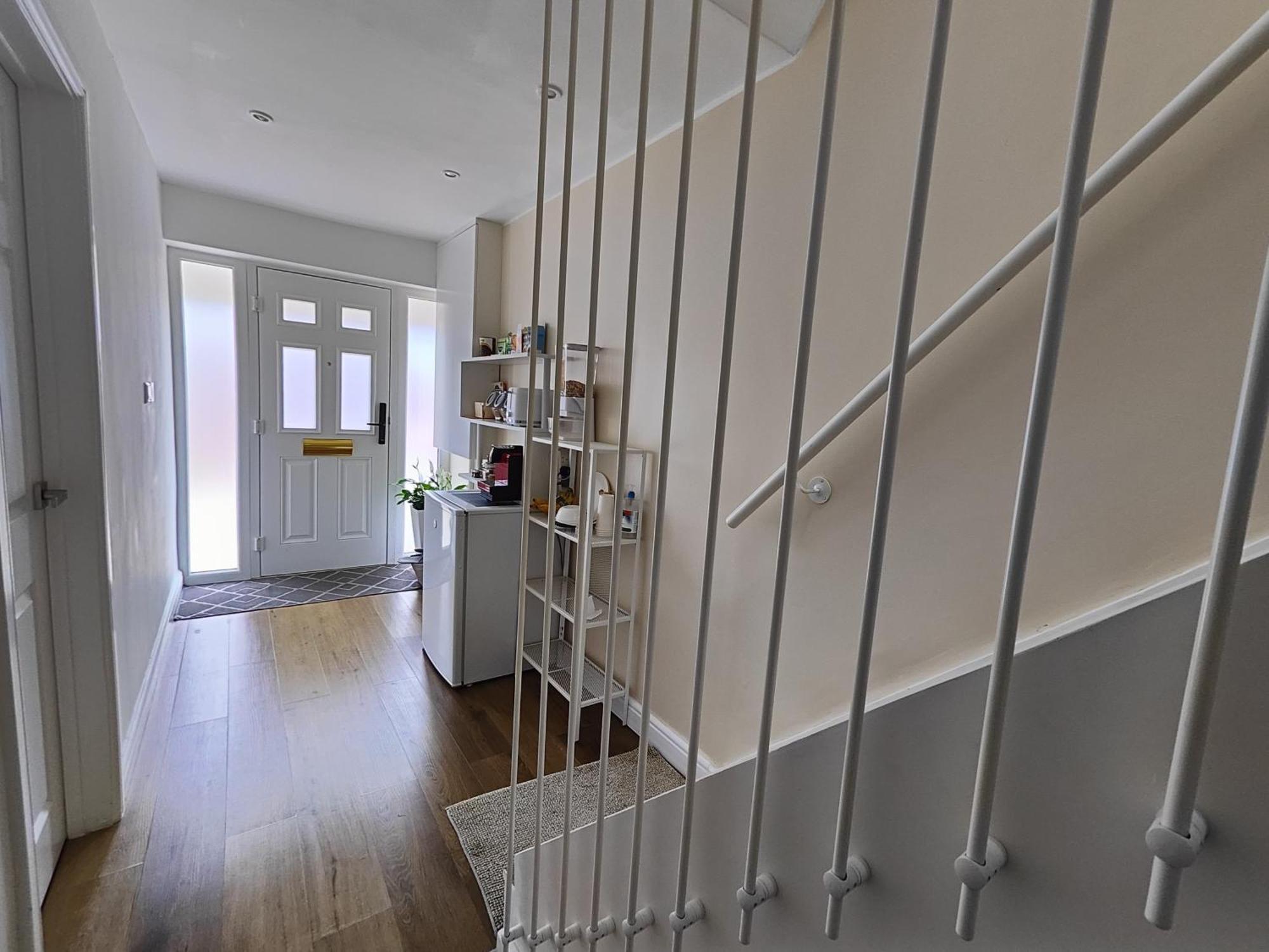 Clifton House O2 & Excel With Private Bathroom And Breakfast Option Bed and breakfast Londres